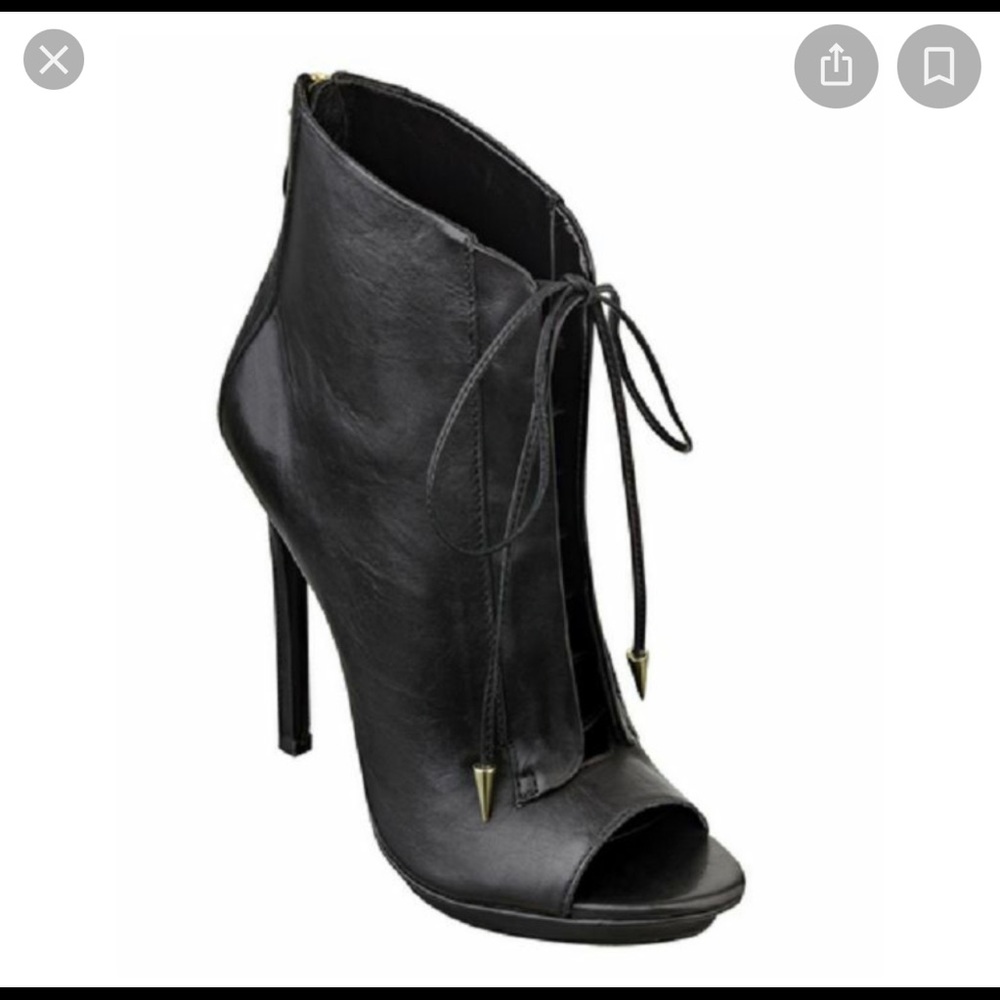 Boutique 9 open toe lace up booties